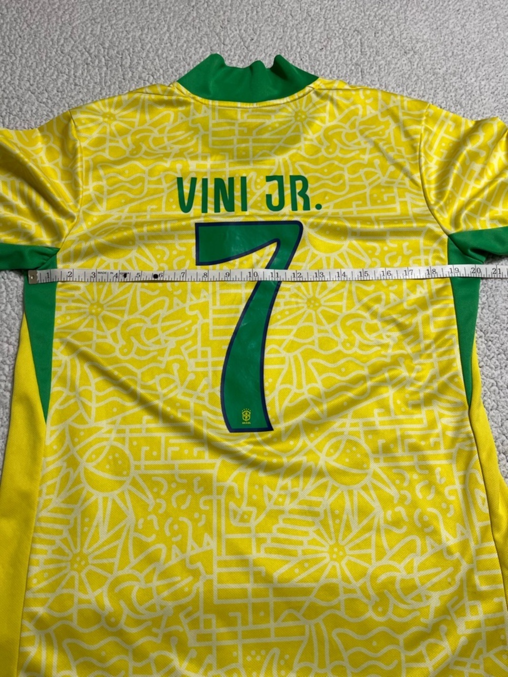 Brazil National Team #7 Soccer Jersey - Picture 7 of 10